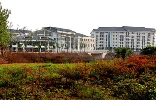 即墨第二职业中等专业学校