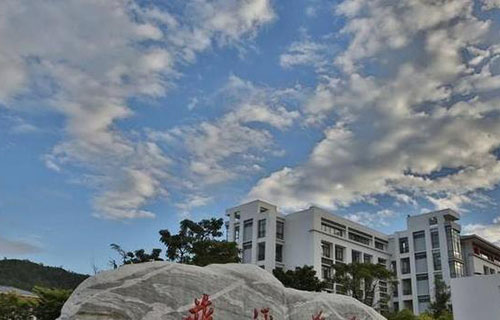 成都翰林职业技术学校