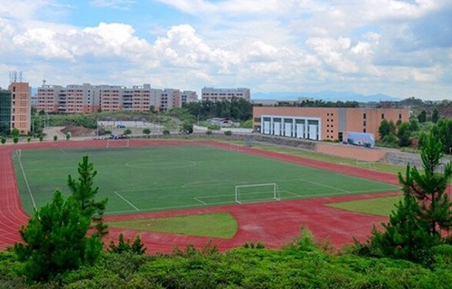 永善县溪洛镀职业技术学校