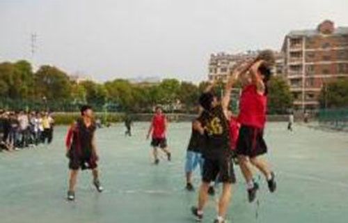 江苏溧水中等专业学校