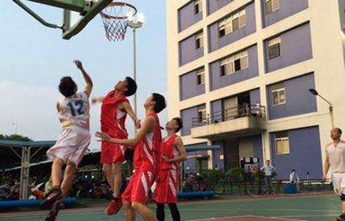 长治市篮球运动学校
