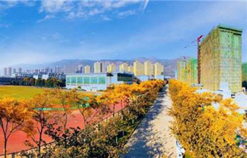 海城市卫生学校