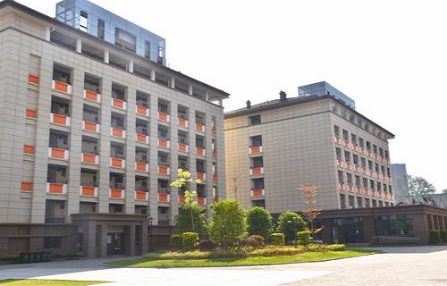 福州财政金融职业中专学校