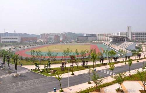 本溪市电子工业学校