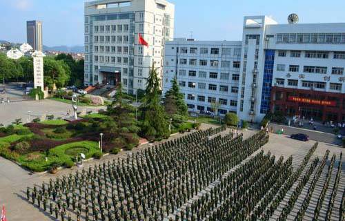 调兵山市职教中心