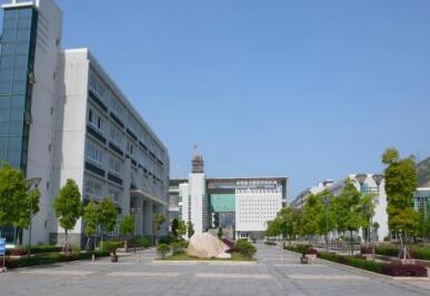 大连通才计算机中等职业技术学校