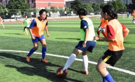 大连市足球运动学校