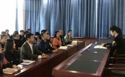 大连市女子中专