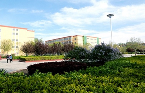 石泉县职业教育中心