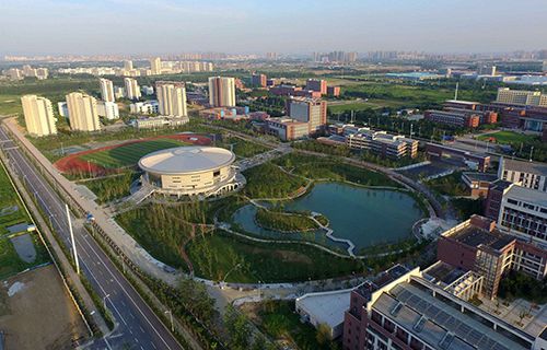 原平市英才中学(职教班)