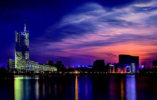 阿克苏地区文化艺术学校