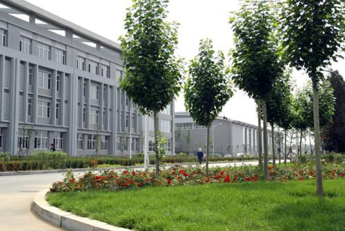 西安铁路分局西安职工学校