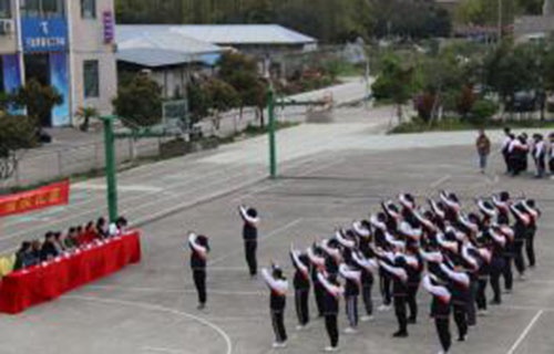 宁波黄泰技工学校