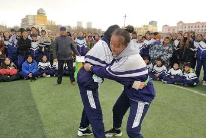 格尔木市职业中学